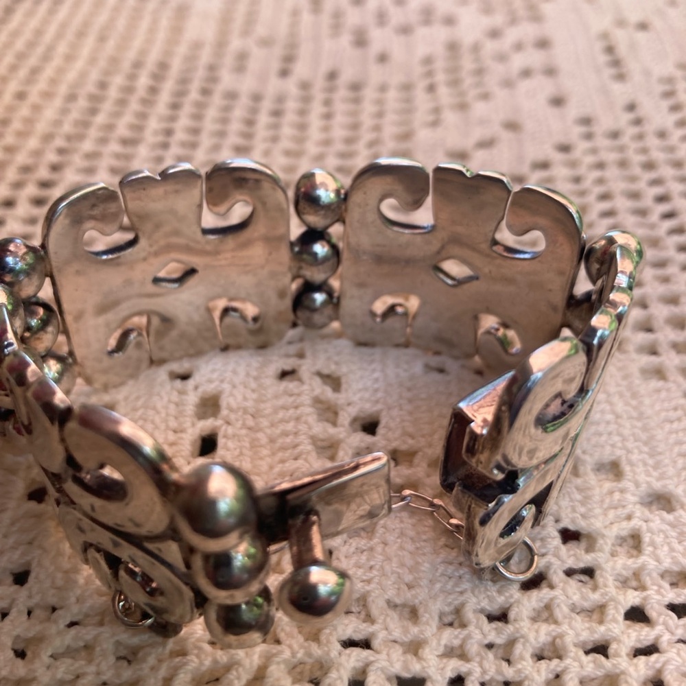 925 MEXICO bracelet Vintage Scrollwork unisex 1”wide, about 8.5” (outside) - Picture 3 of 8